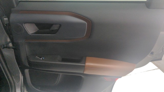 Used 2022  Ford Outer Banks image 30