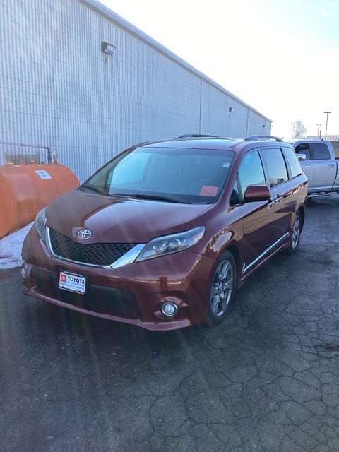 2017 Toyota Sienna SE Premium
