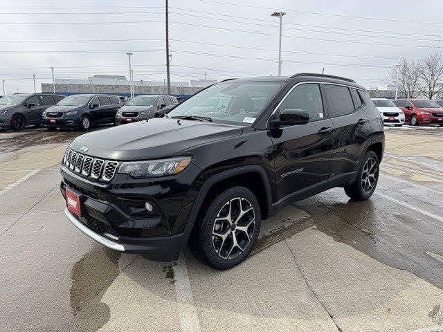 2025 Jeep Compass Limited photo 3