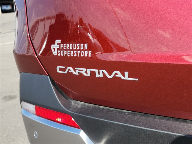 2026 Kia Carnival SX photo 3