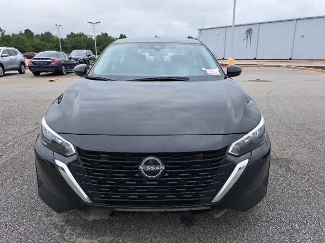 2024 Nissan Sentra SV photo 3