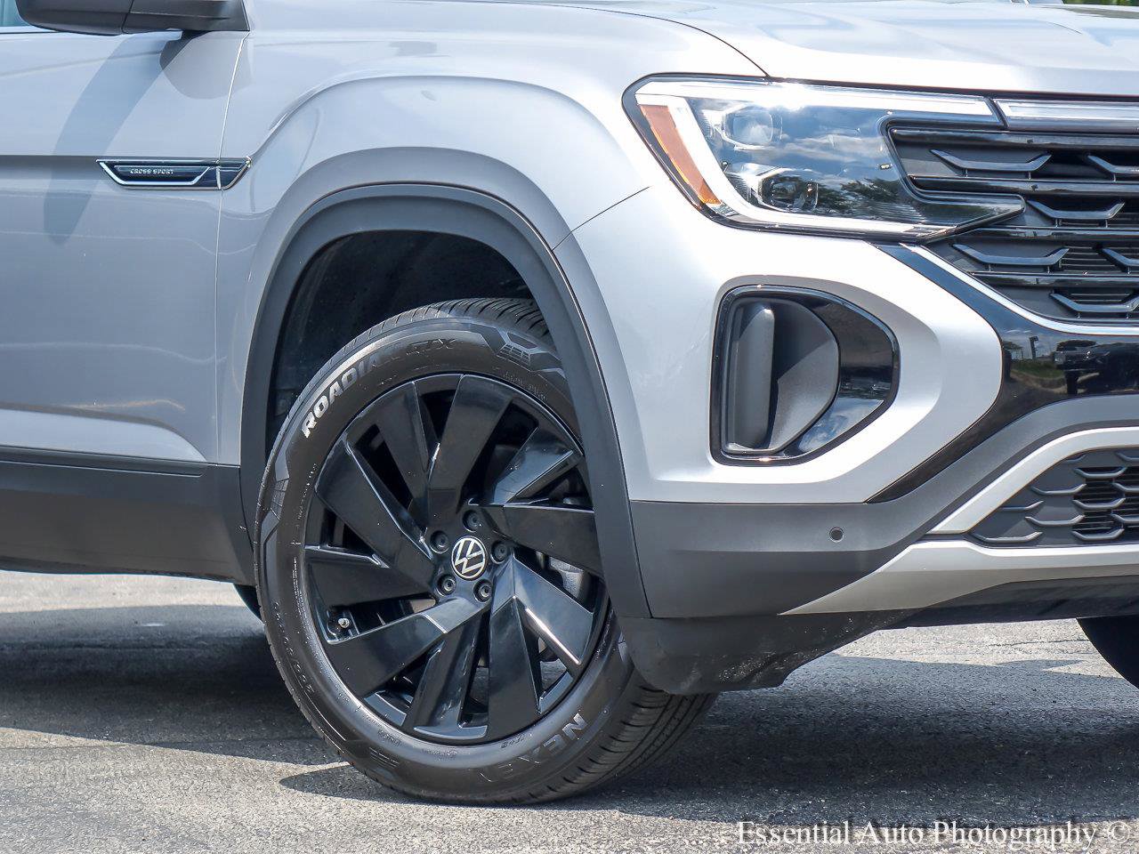 2025 VOLKSWAGEN ATLAS CROSS SPORT - Image 2