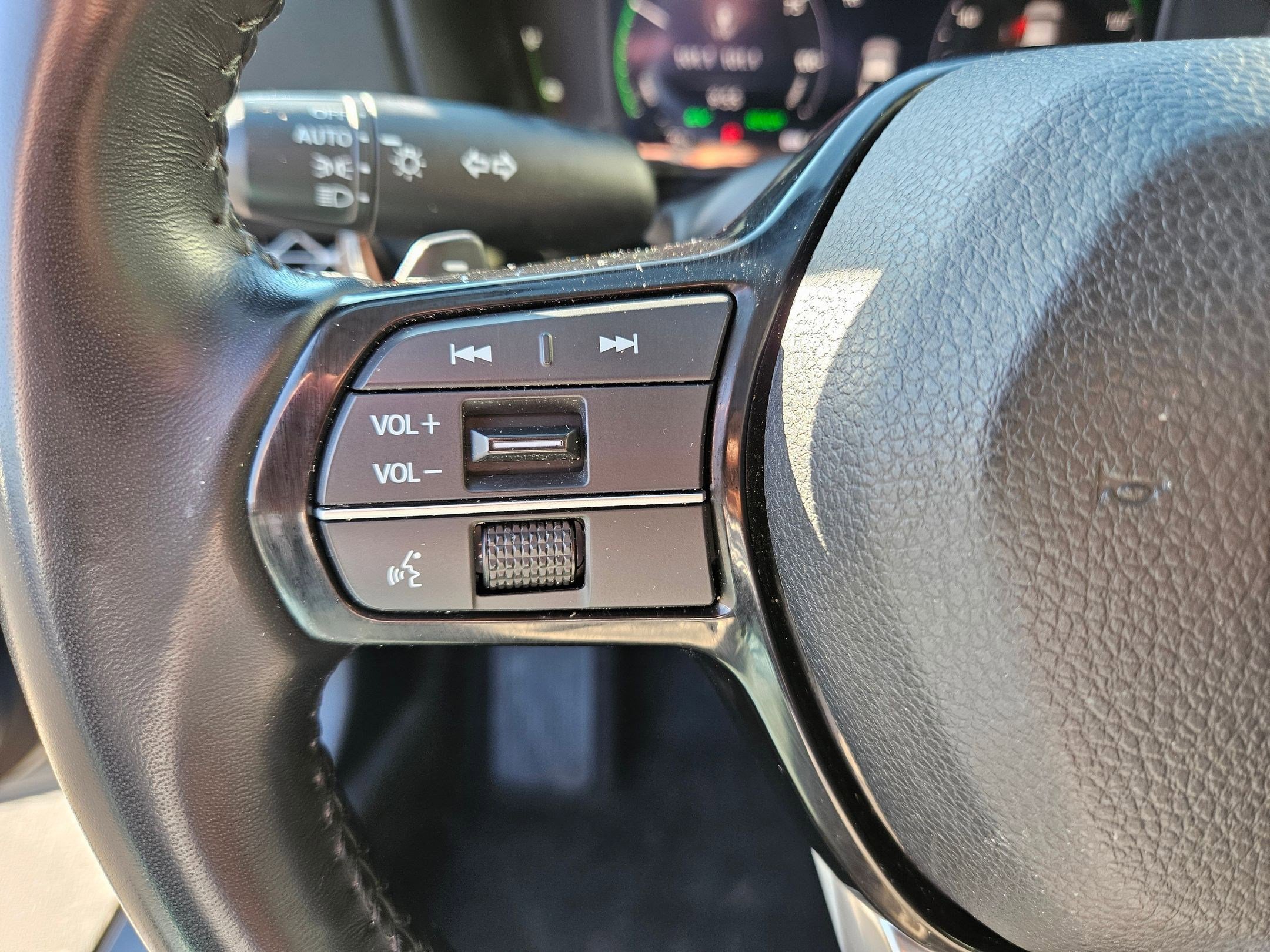 2023 Honda Accord Hybrid Touring photo 17