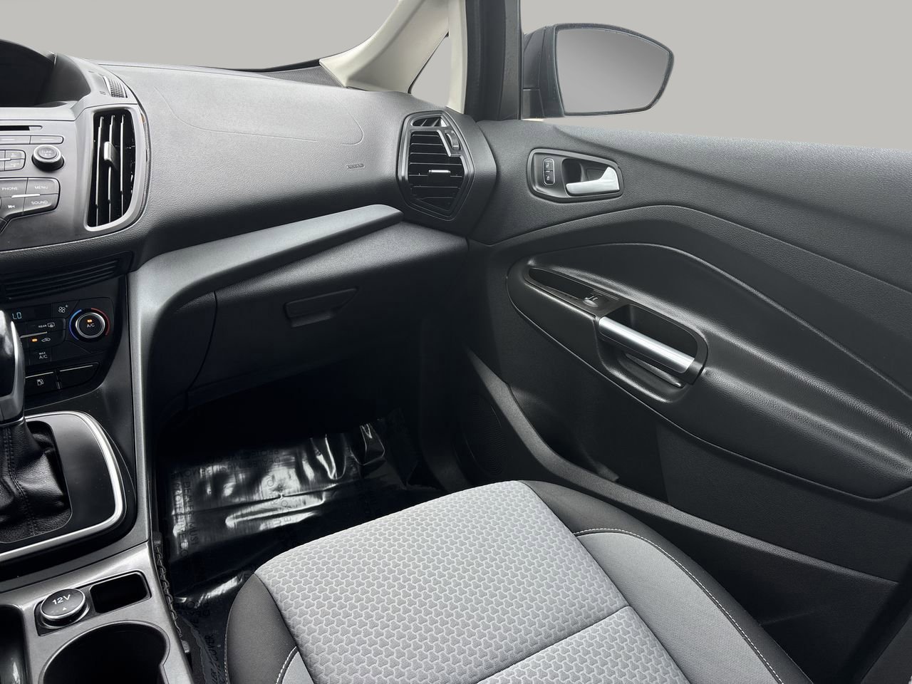 2017 Ford C-Max Hybrid SE photo 15