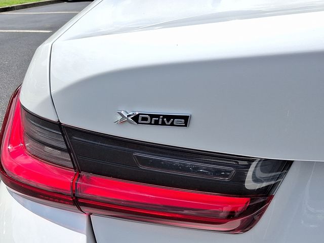 2025 Bmw 330i xDrive photo 28