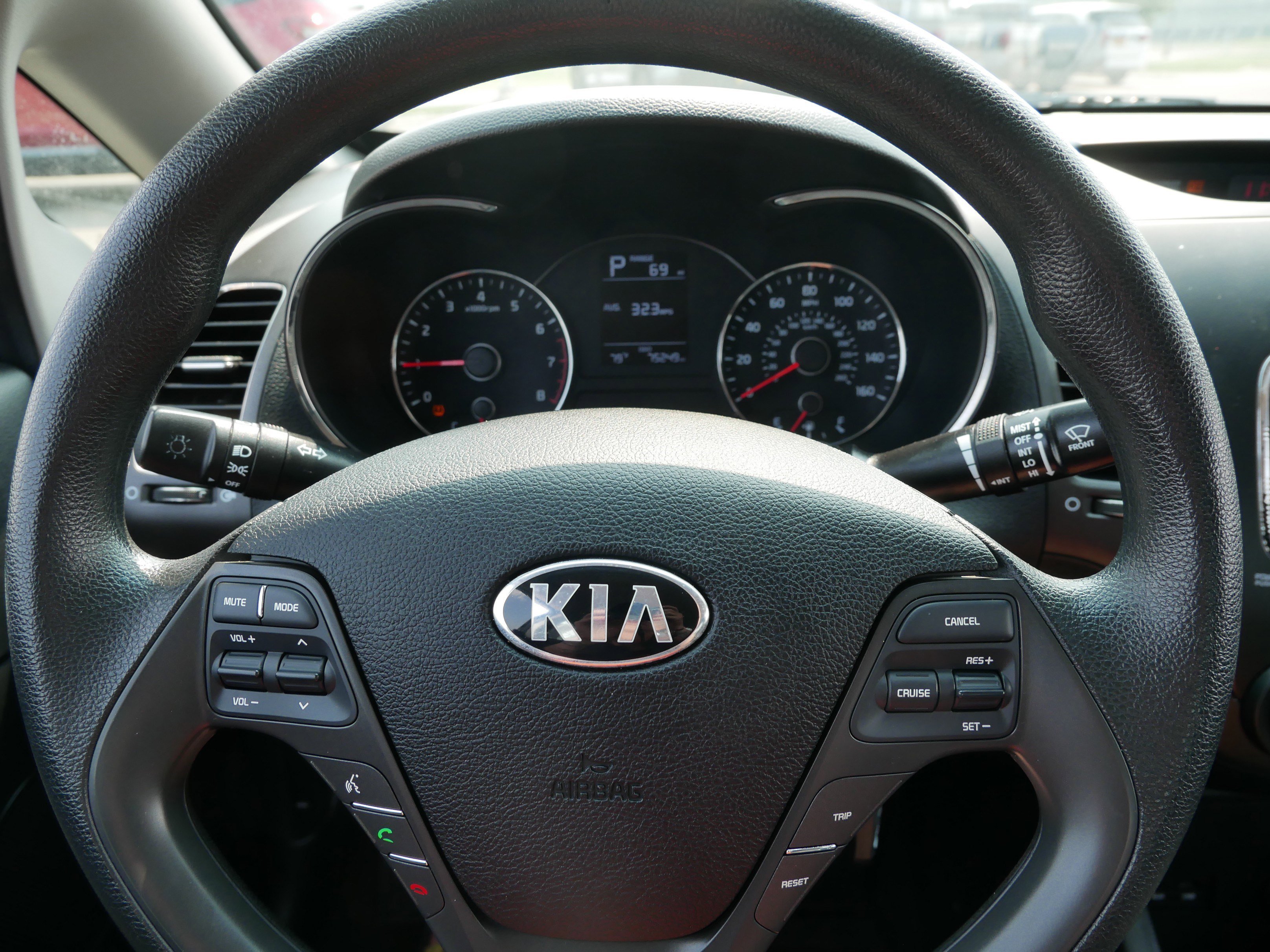 2018 Kia Forte LX Base photo 20