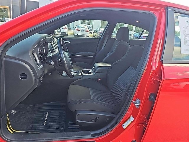 2022 Dodge Charger R/T photo 5