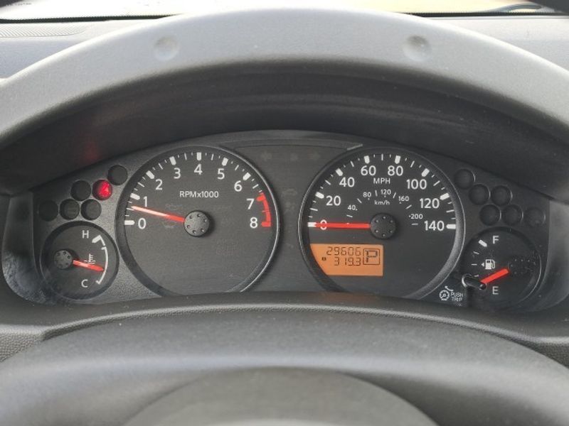 2021 Nissan Frontier SV photo 14