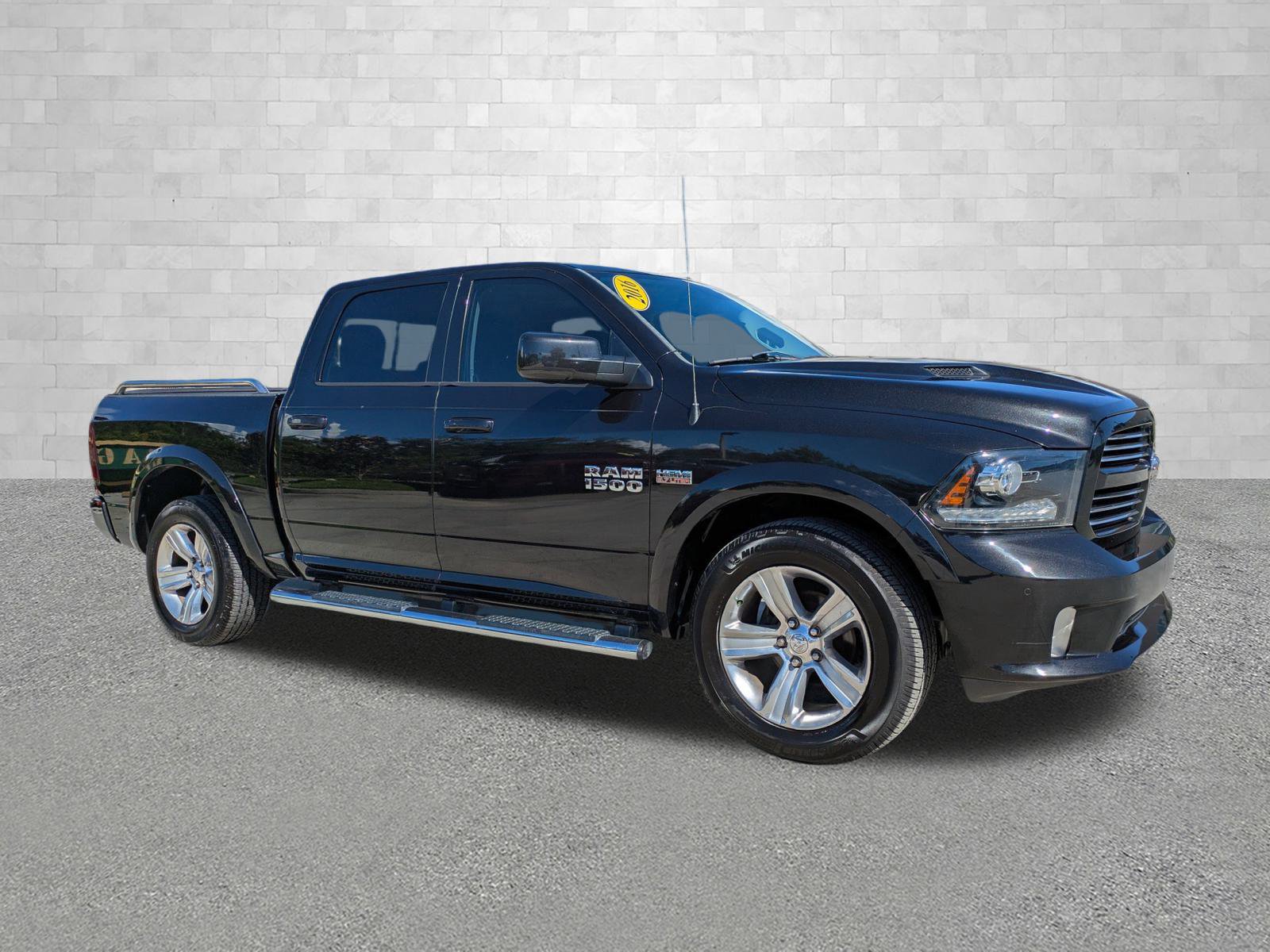 2016 RAM Ram 1500 Pickup Sport