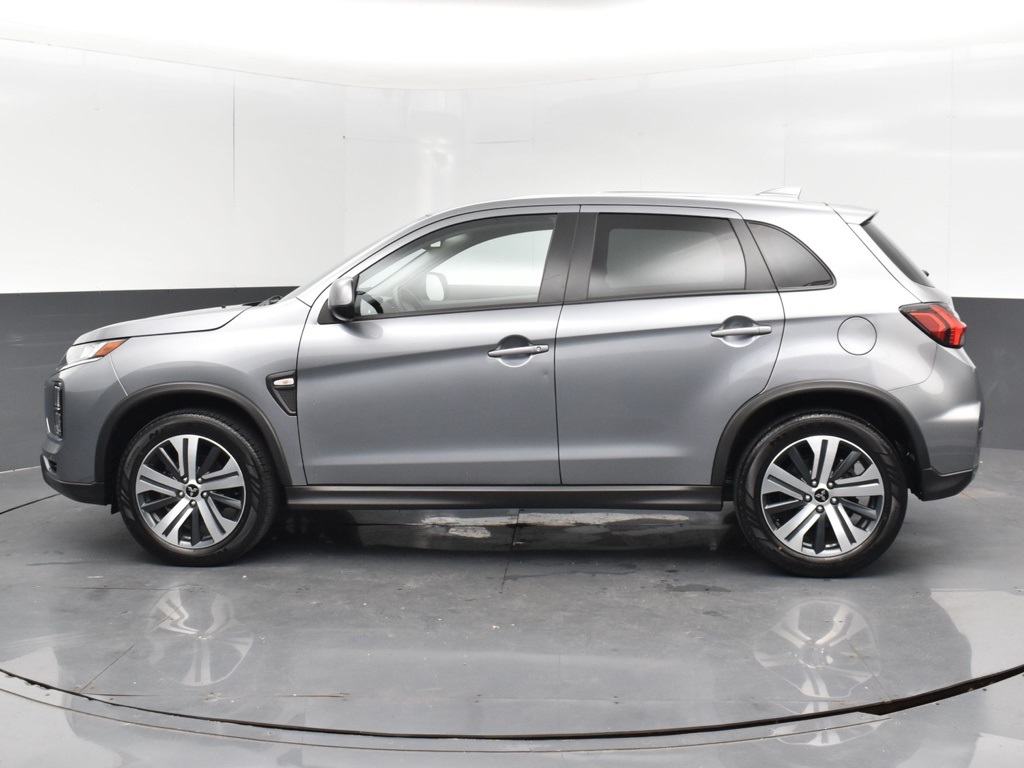 2024 Mitsubishi Outlander Sport ES photo 11