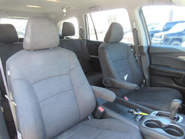 2020 Honda Pilot EX photo 7