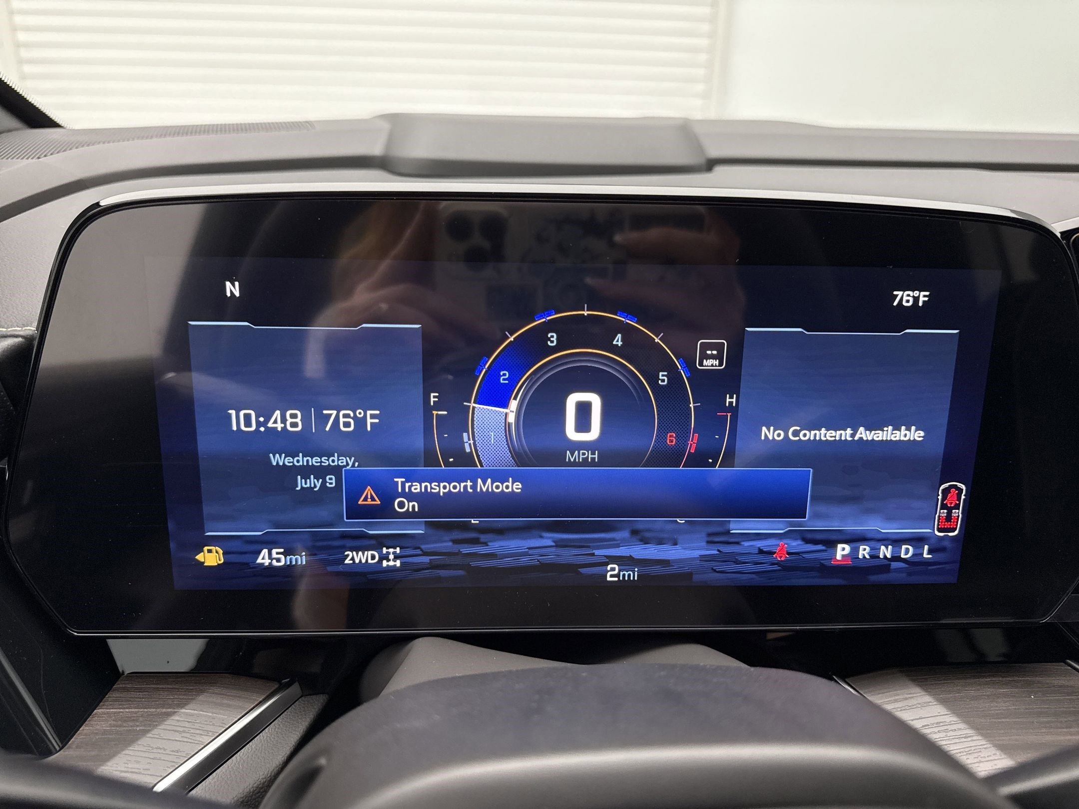 2025 Chevrolet Suburban Premier photo 14