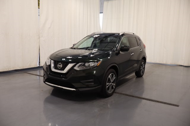 2019 Nissan Rogue SV photo 4