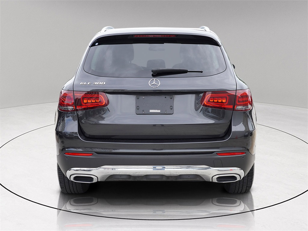 2022 Mercedes Benz GLC 300 photo 4