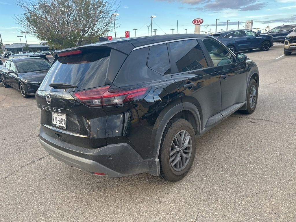 2022 Nissan Rogue S photo 6
