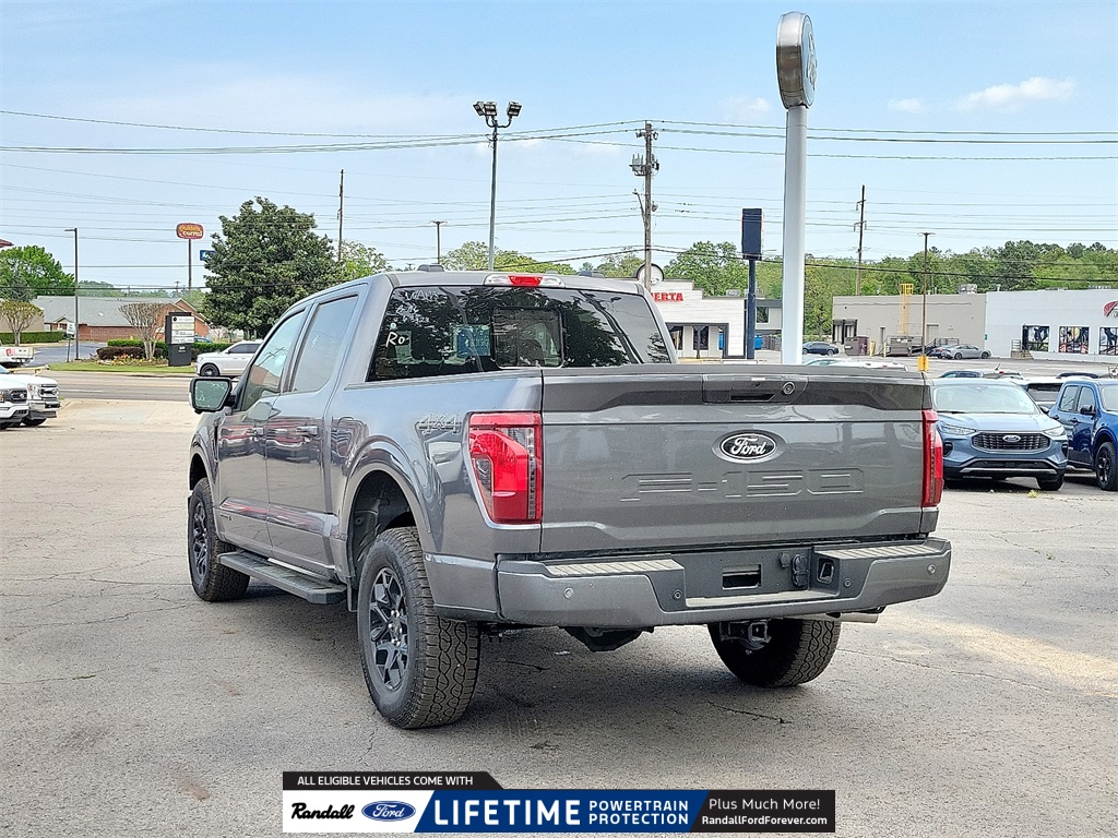 2025 Ford F-150 XLT photo 4