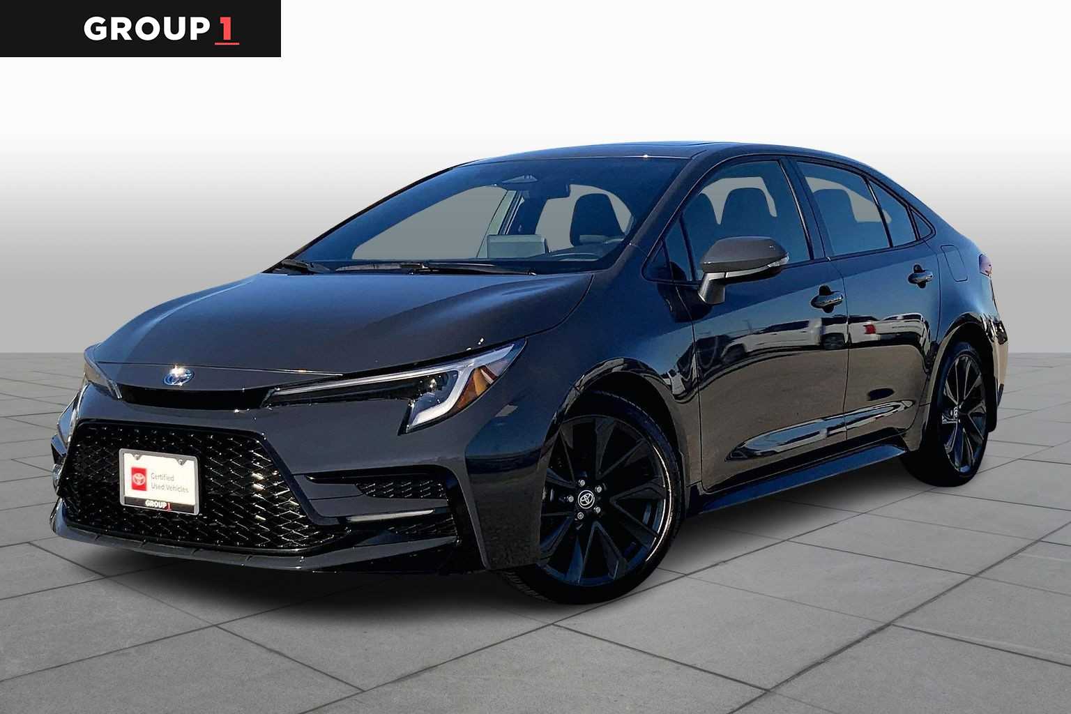2025 Toyota Corolla SE's photo