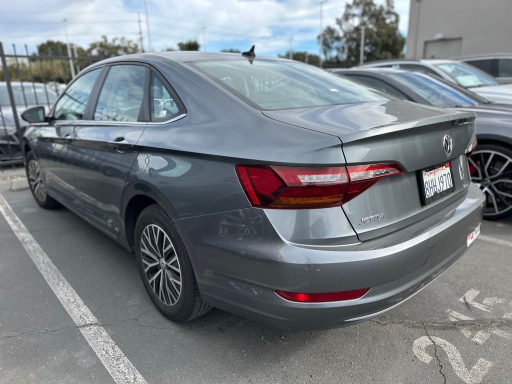 2019 Volkswagen Jetta SEL photo 4