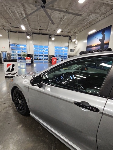 2020 Toyota Camry SE photo 43