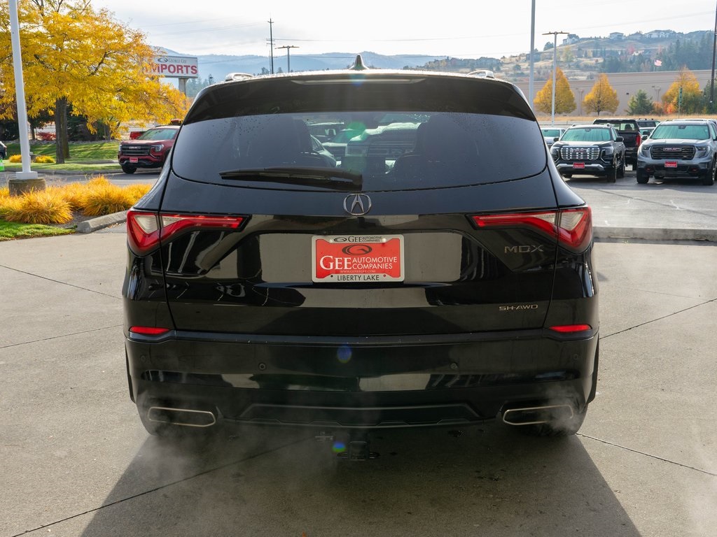 2023 Acura MDX SH-AWD Advance photo 4