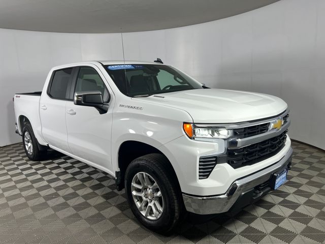 2025 Chevrolet Silverado 1500 LT's photo