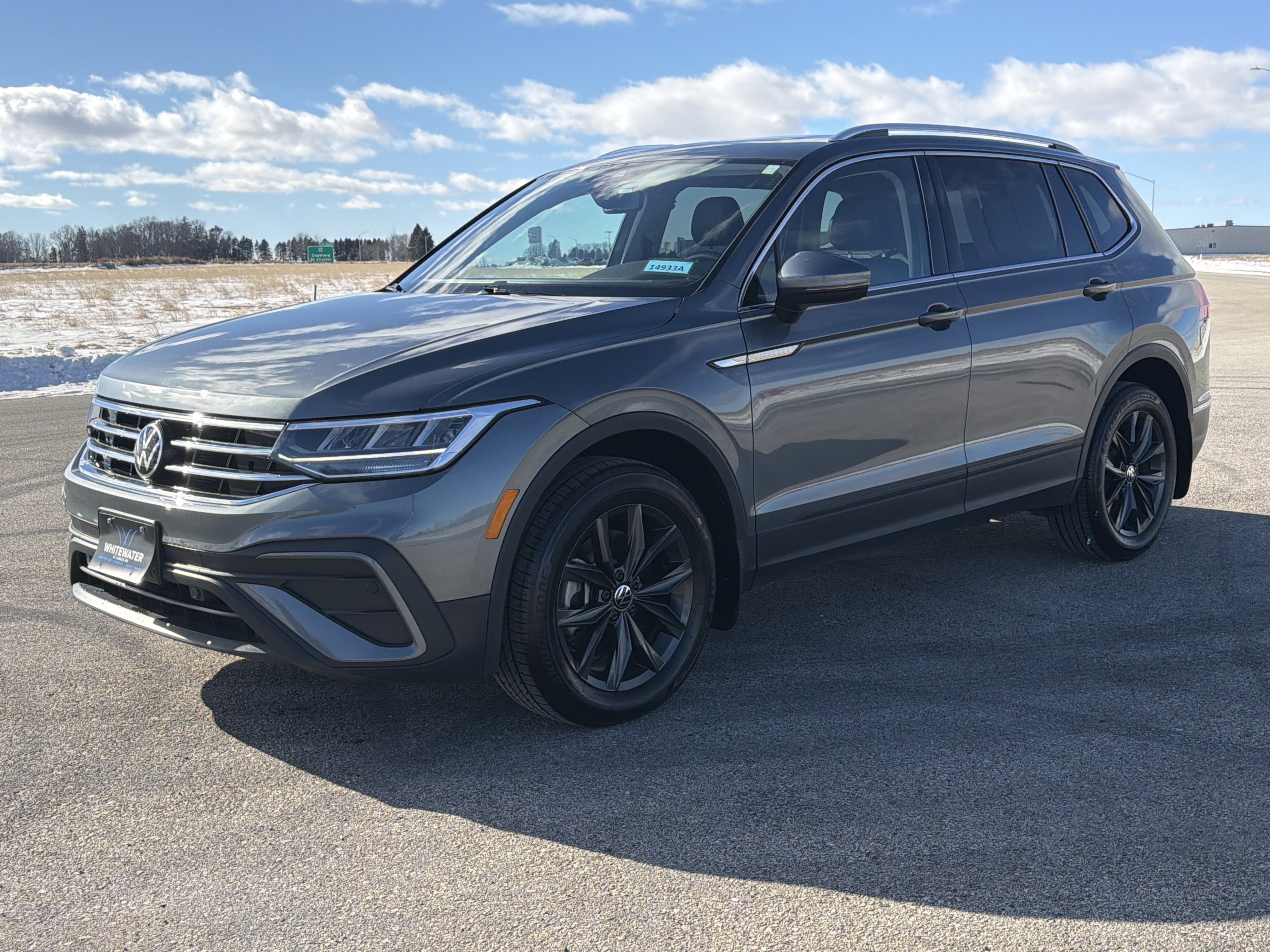 Used 2024 Volkswagen Tiguan SE with VIN 3VVMB7AX2RM064990 for sale in Saint Charles, Minnesota