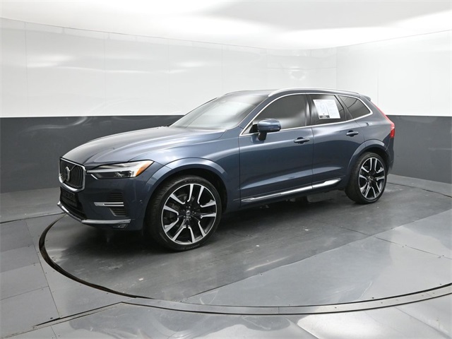 2023 Volvo XC60 Ultimate's photo