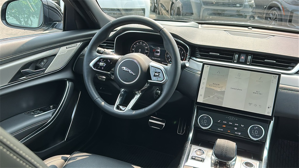 2024 Jaguar XF P300 R-Dynamic SE photo 26
