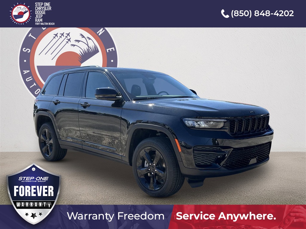 2025 Jeep Grand Cherokee Altitude's photo