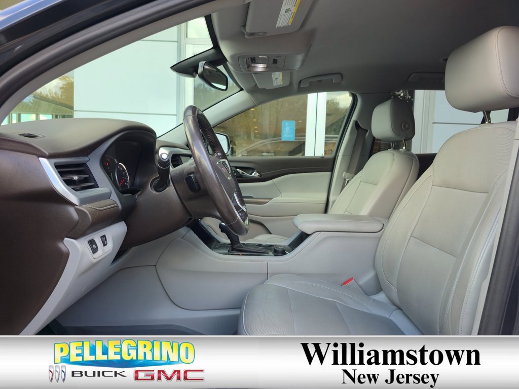 2019 Gmc Acadia SLT photo 3