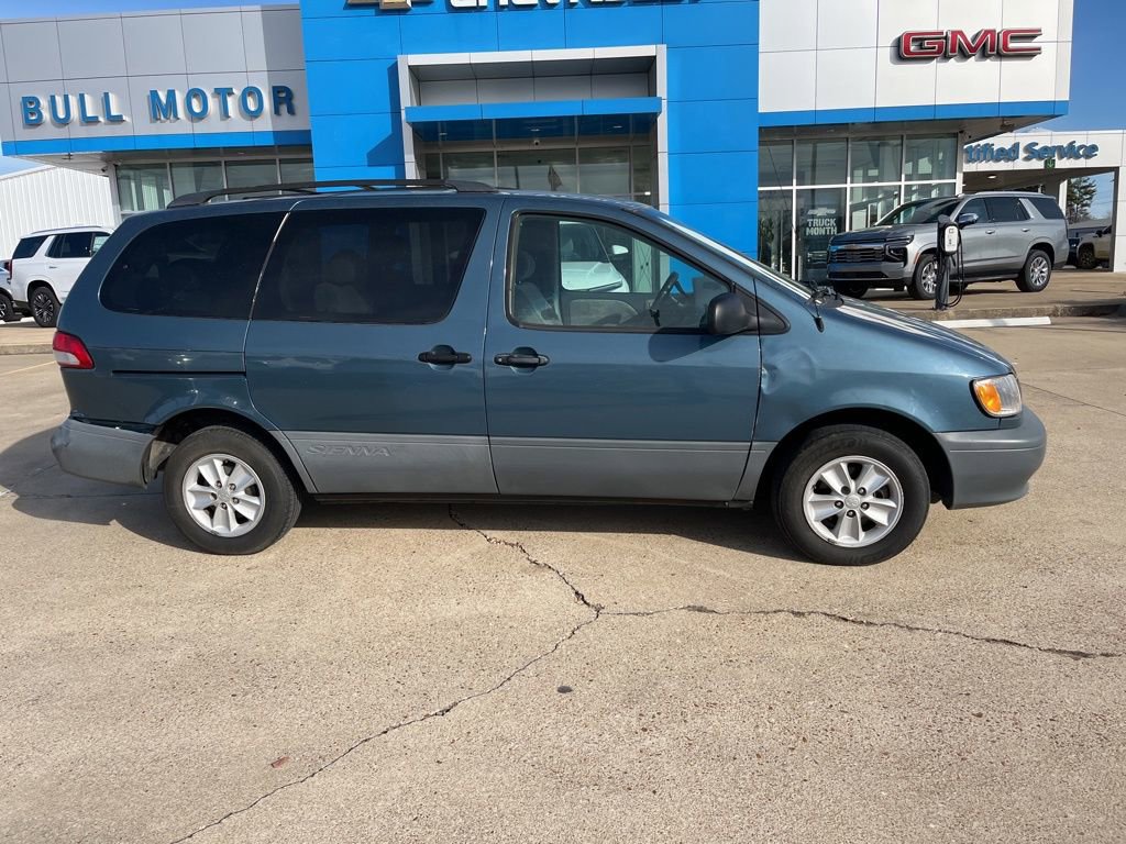 Used 2001 Toyota Sienna LE with VIN 4T3ZF13C81U348840 for sale in Wynne, AR