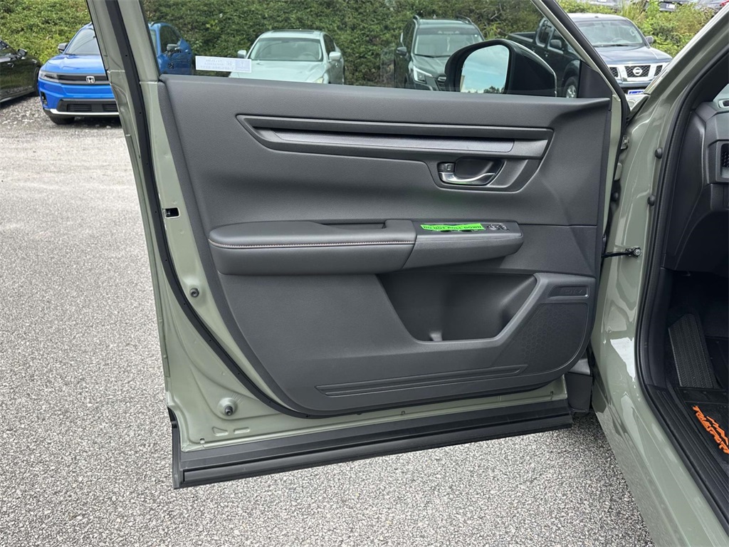 2026 Honda CR-V Hybrid photo 4