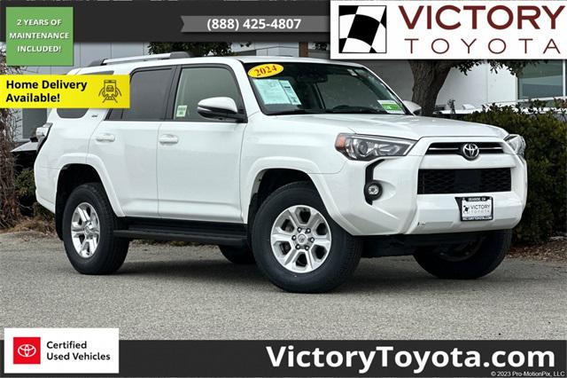 2024 Toyota 4Runner SR5 Premium's photo