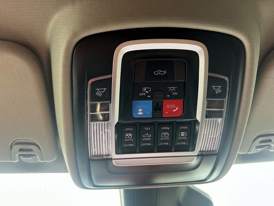 2025 Ram 1500 Limited Longhorn photo 32