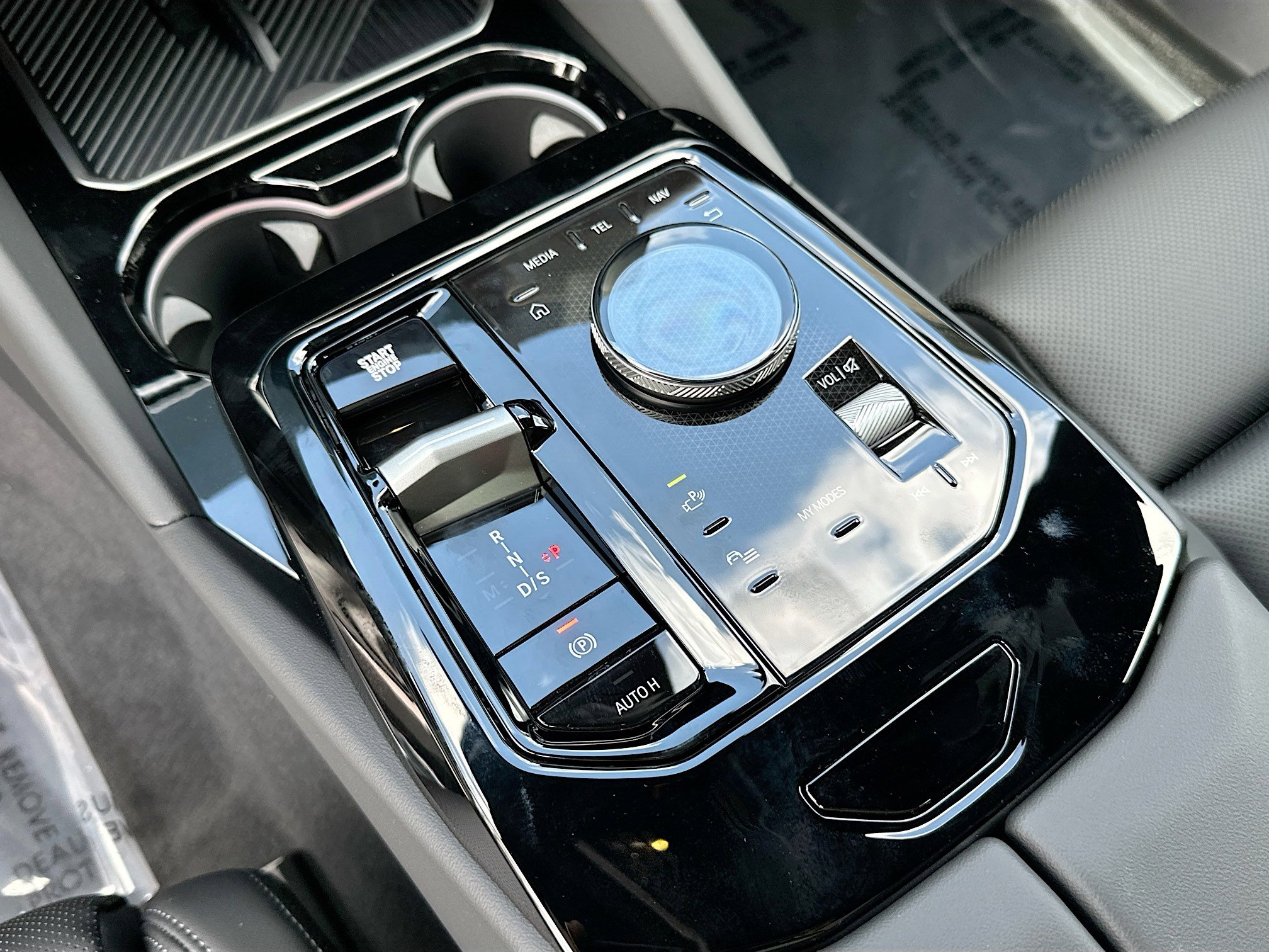 2026 Bmw 530i photo 16