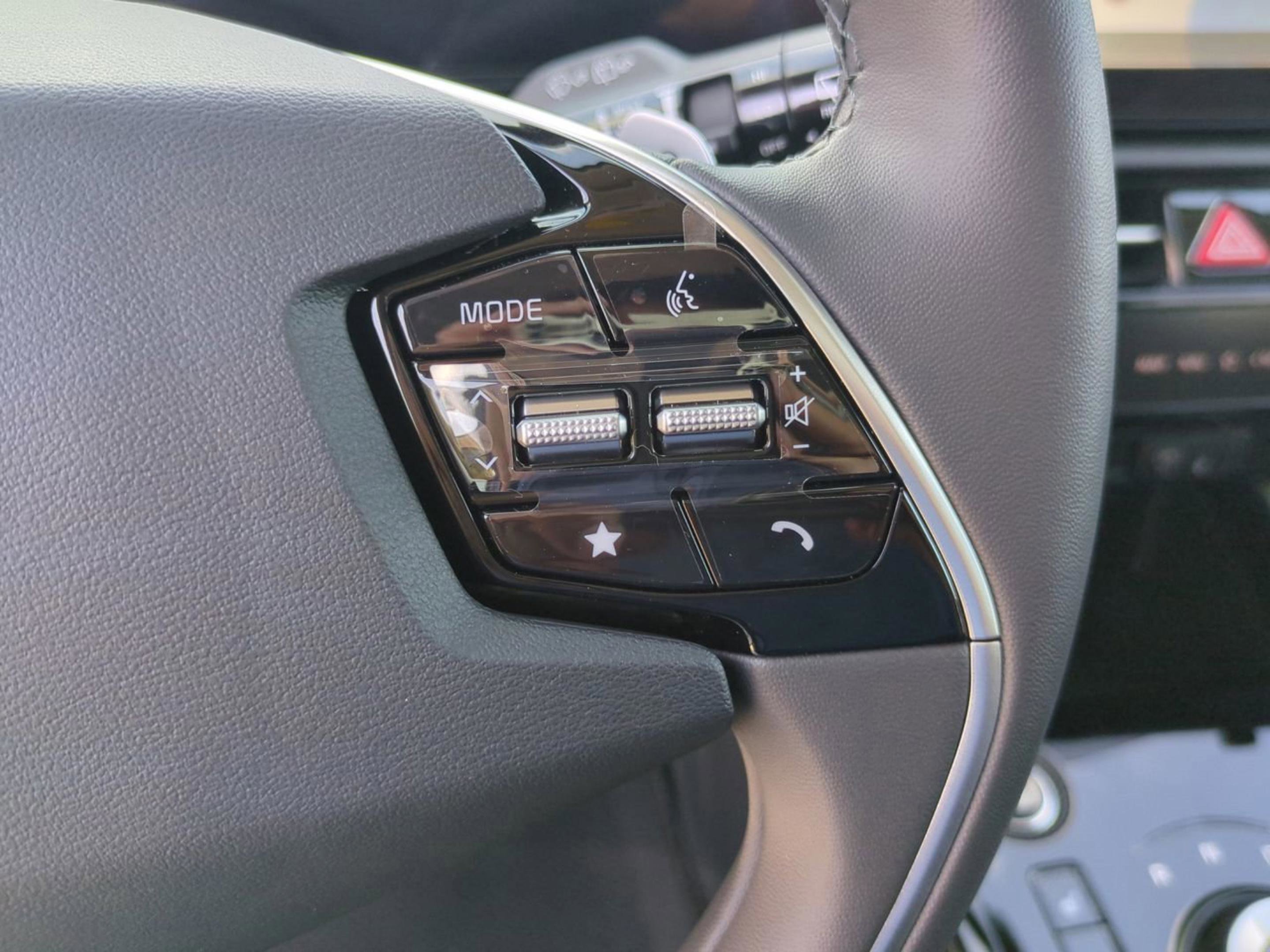 2025 Kia Niro EV Wind photo 25