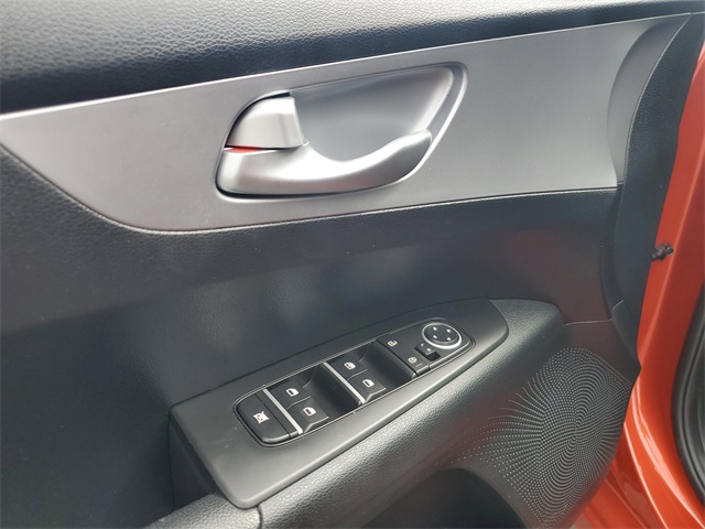 2023 Kia Forte LXS photo 14