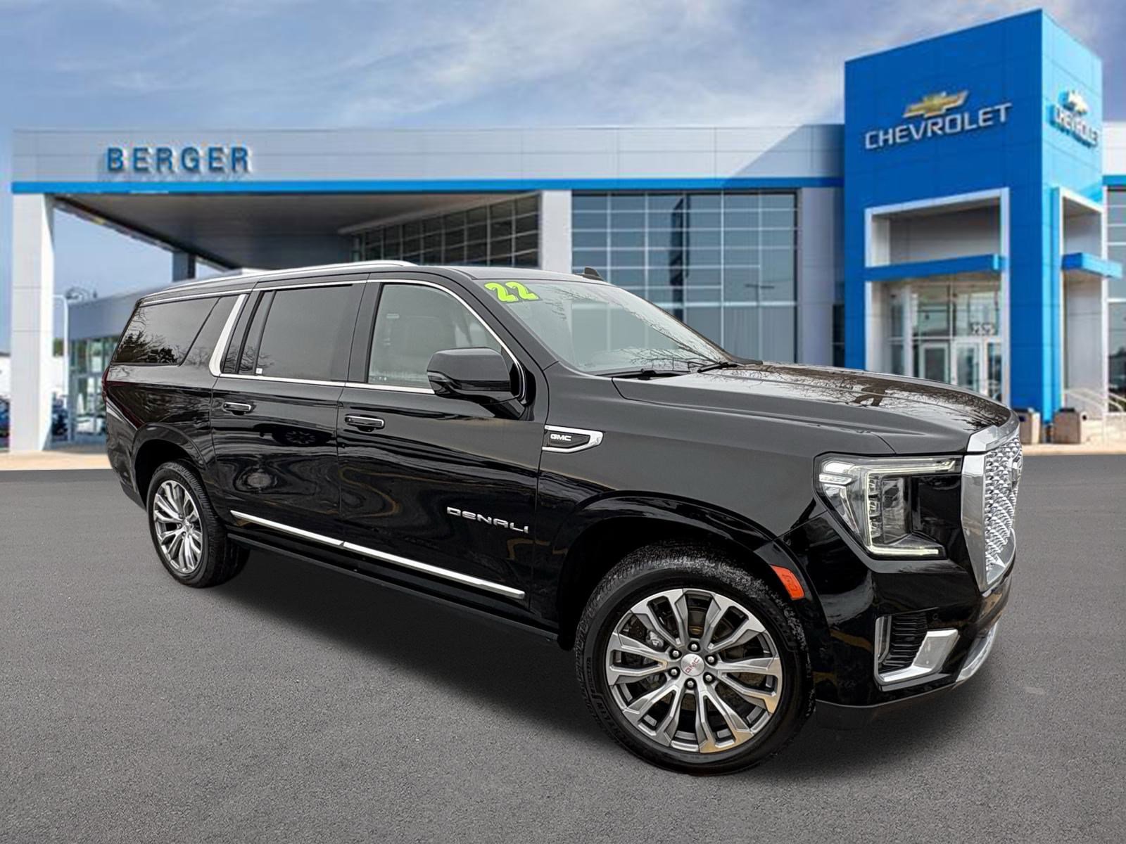 2022 GMC Yukon XL Denali's photo