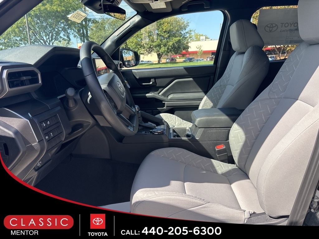 2025 Toyota Tacoma SR5 4x4 Double Cab photo 5