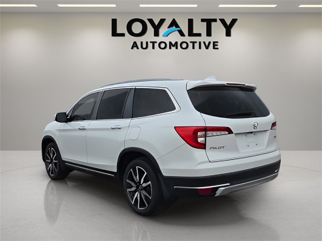 2022 Honda Pilot Touring photo 3