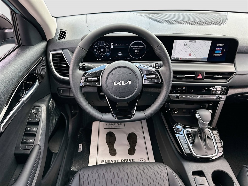 2026 Kia Seltos SX photo 23