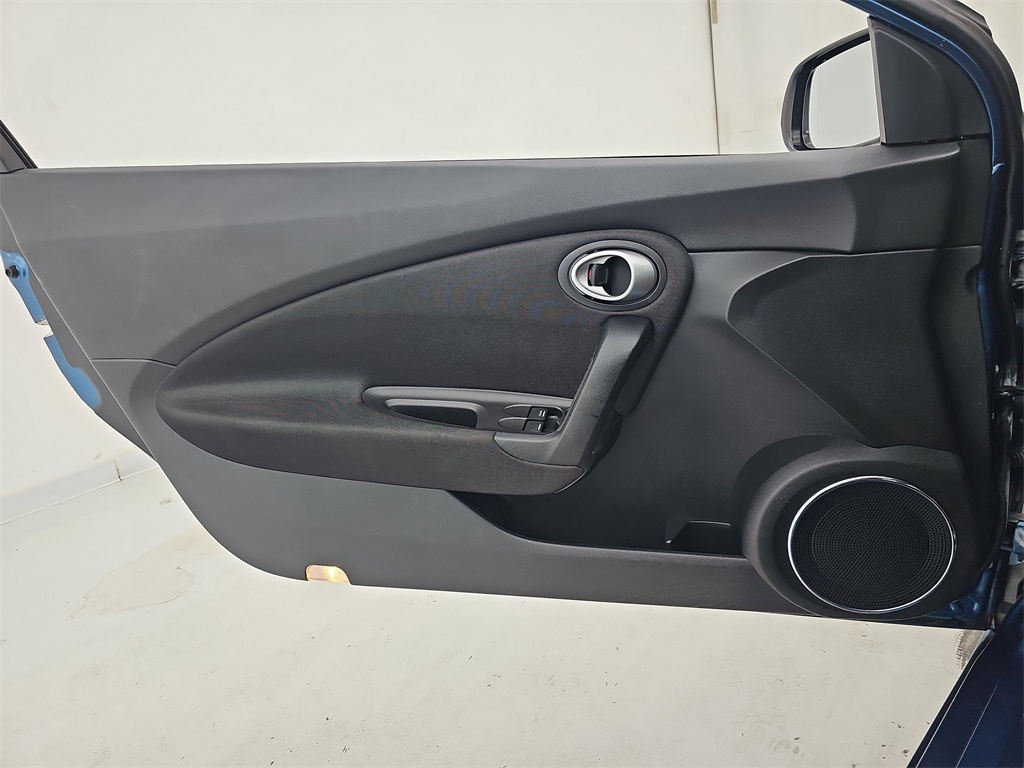2015 Honda CR-Z Base photo 32