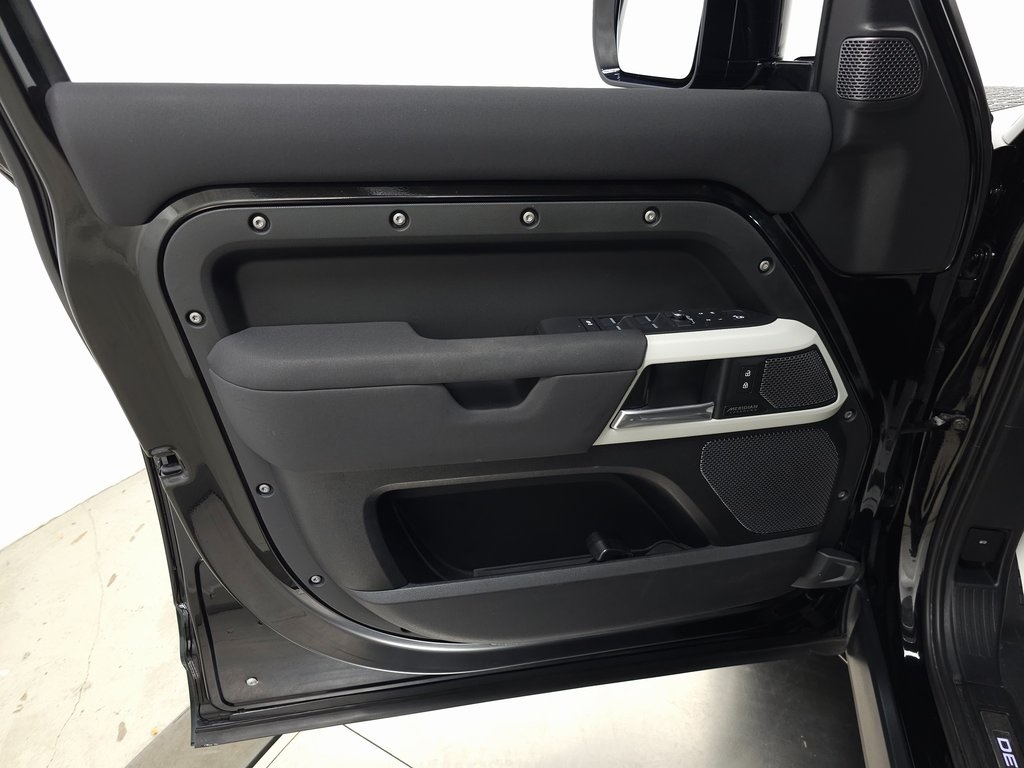 2022 LAND ROVER DEFENDER - Image 13