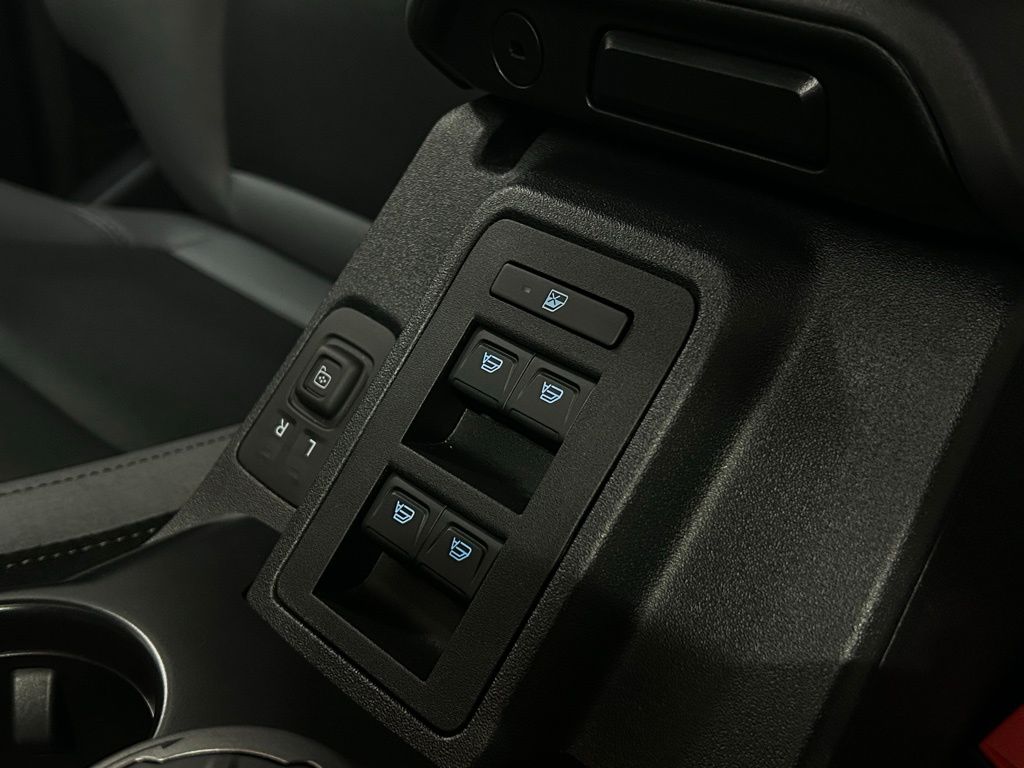 2024 Ford Bronco Big Bend photo 25