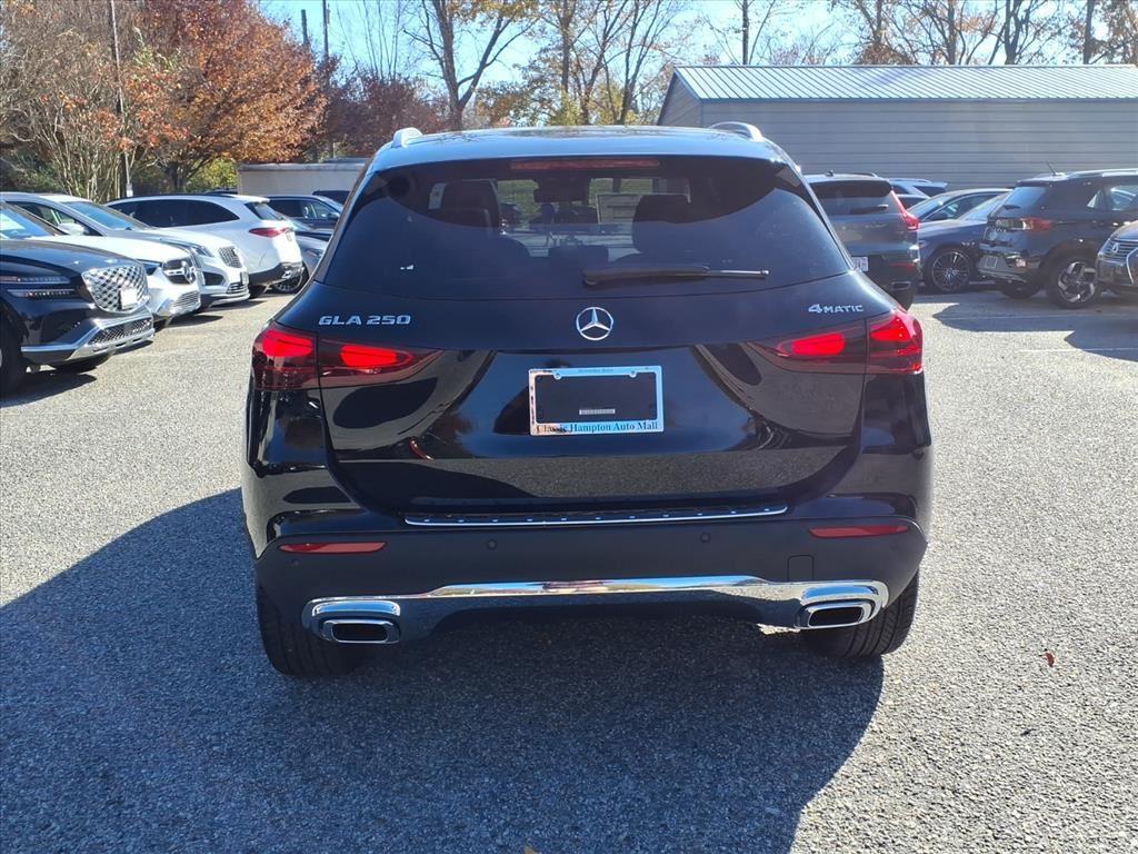 2026 Mercedes Benz GLA 250 4MATIC photo 3