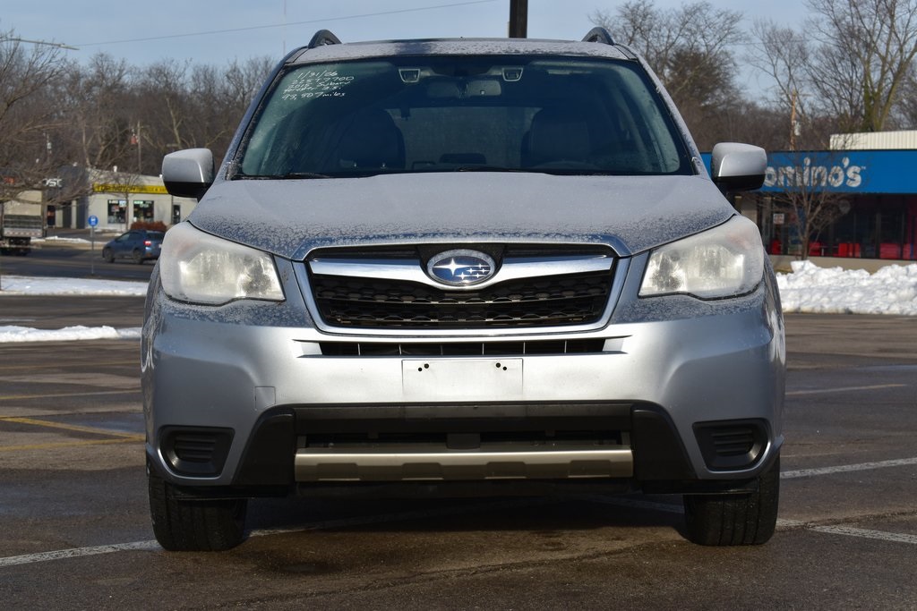 Used 2015 Subaru Forester i Premium with VIN JF2SJAGC8FH418216 for sale in Kansas City