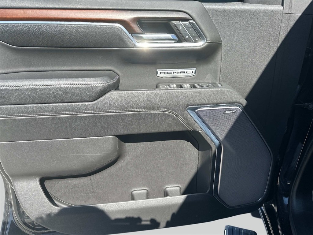 2024 Gmc Sierra Denali photo 17