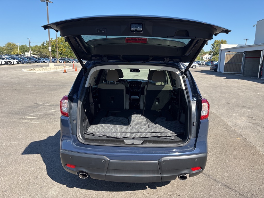2025 Subaru Ascent Premium photo 4