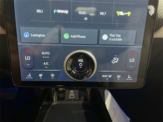 2025 Ford Mustang Mach-E Premium photo 20