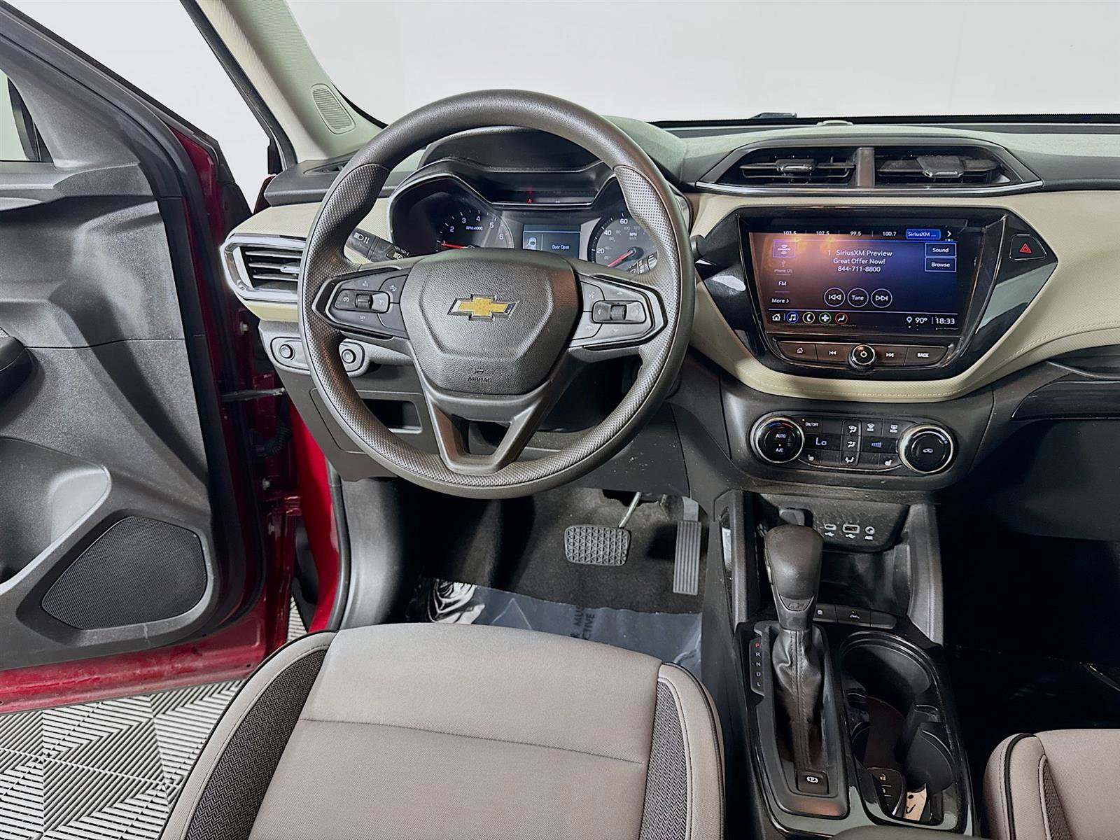 2021 Chevrolet Trailblazer LT photo 21
